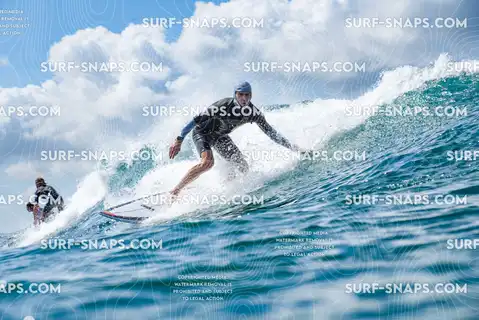 Echo beach photo 2