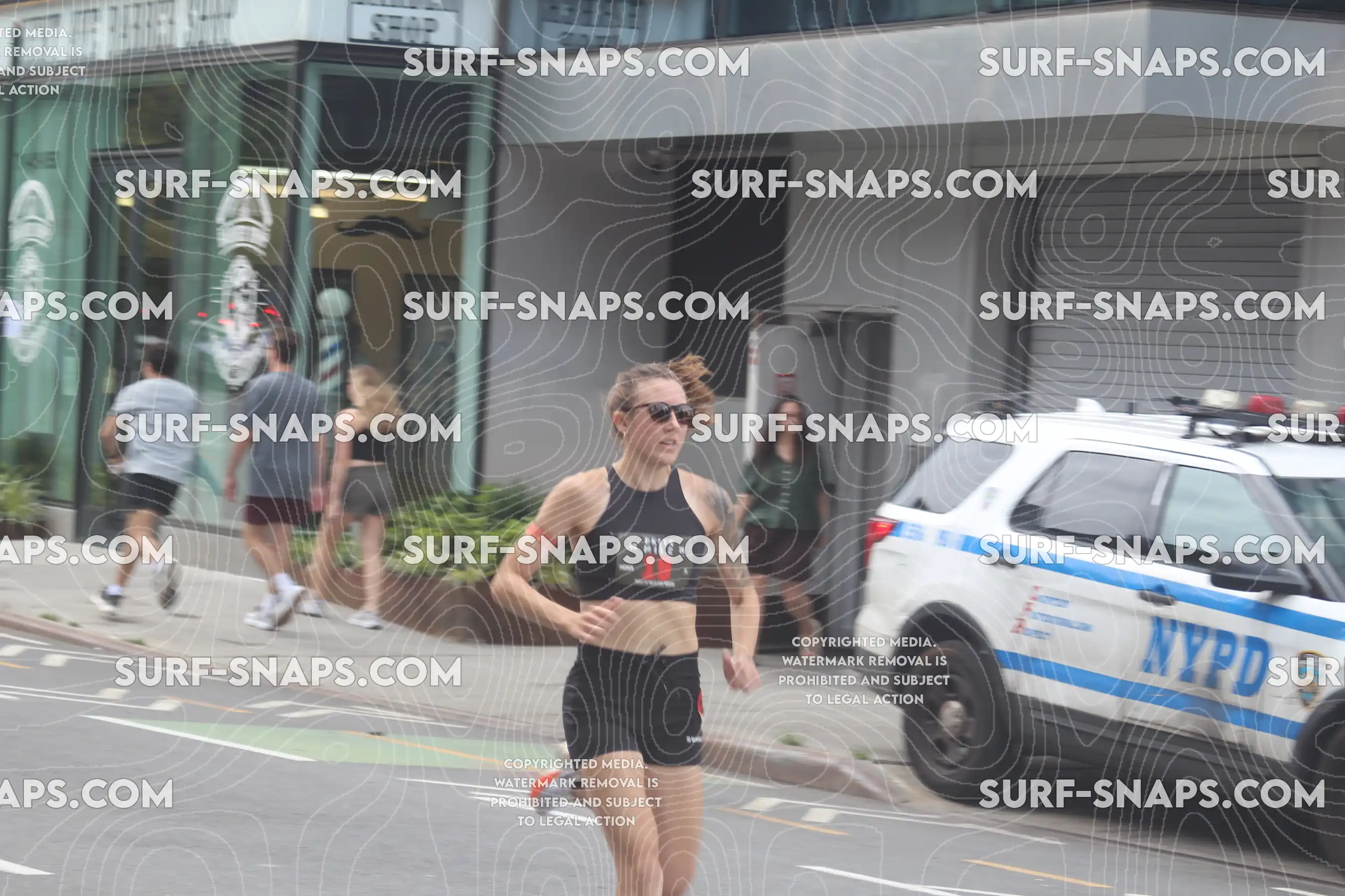 BKLYN MILE photo 3