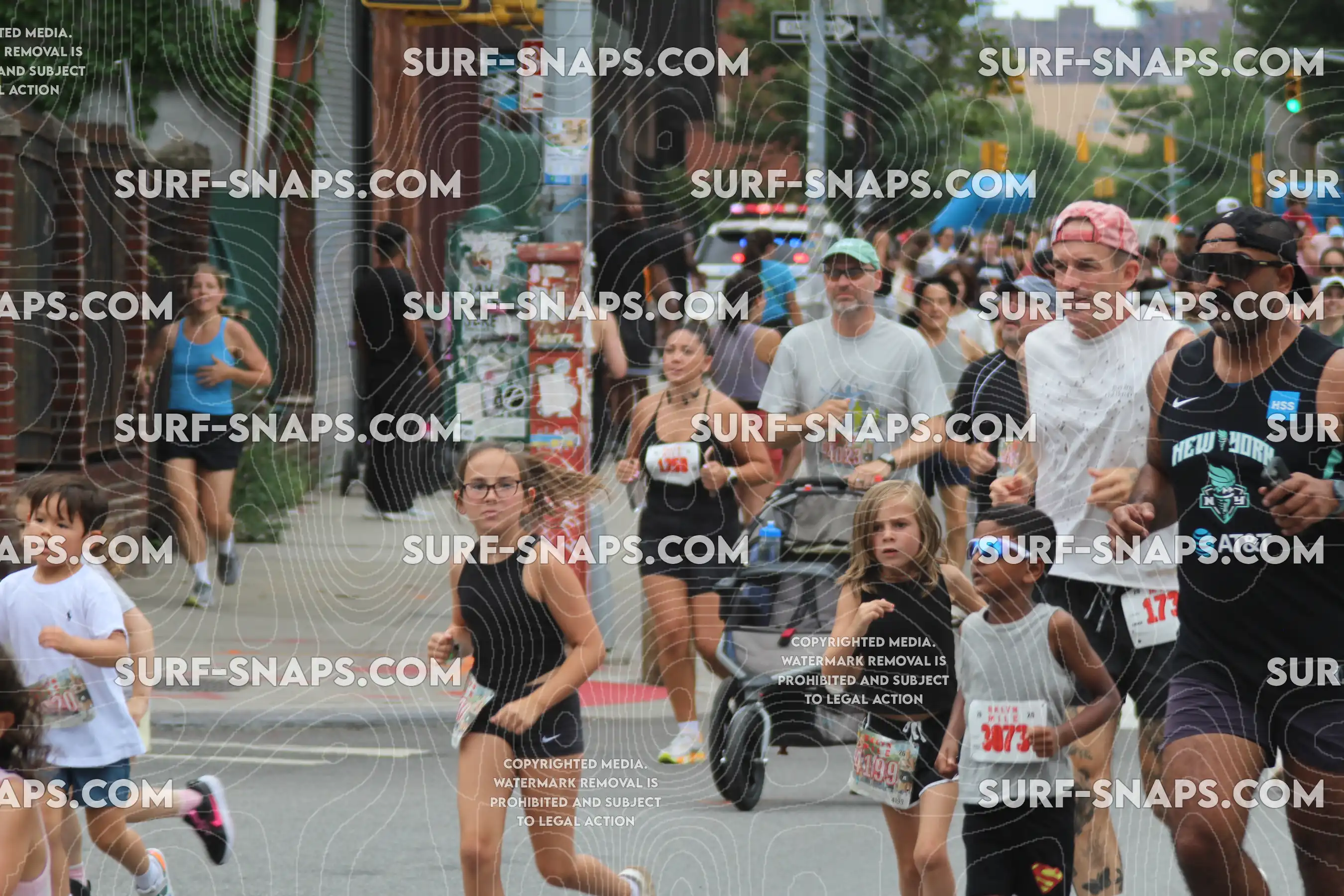 BKLYN MILE photo 140