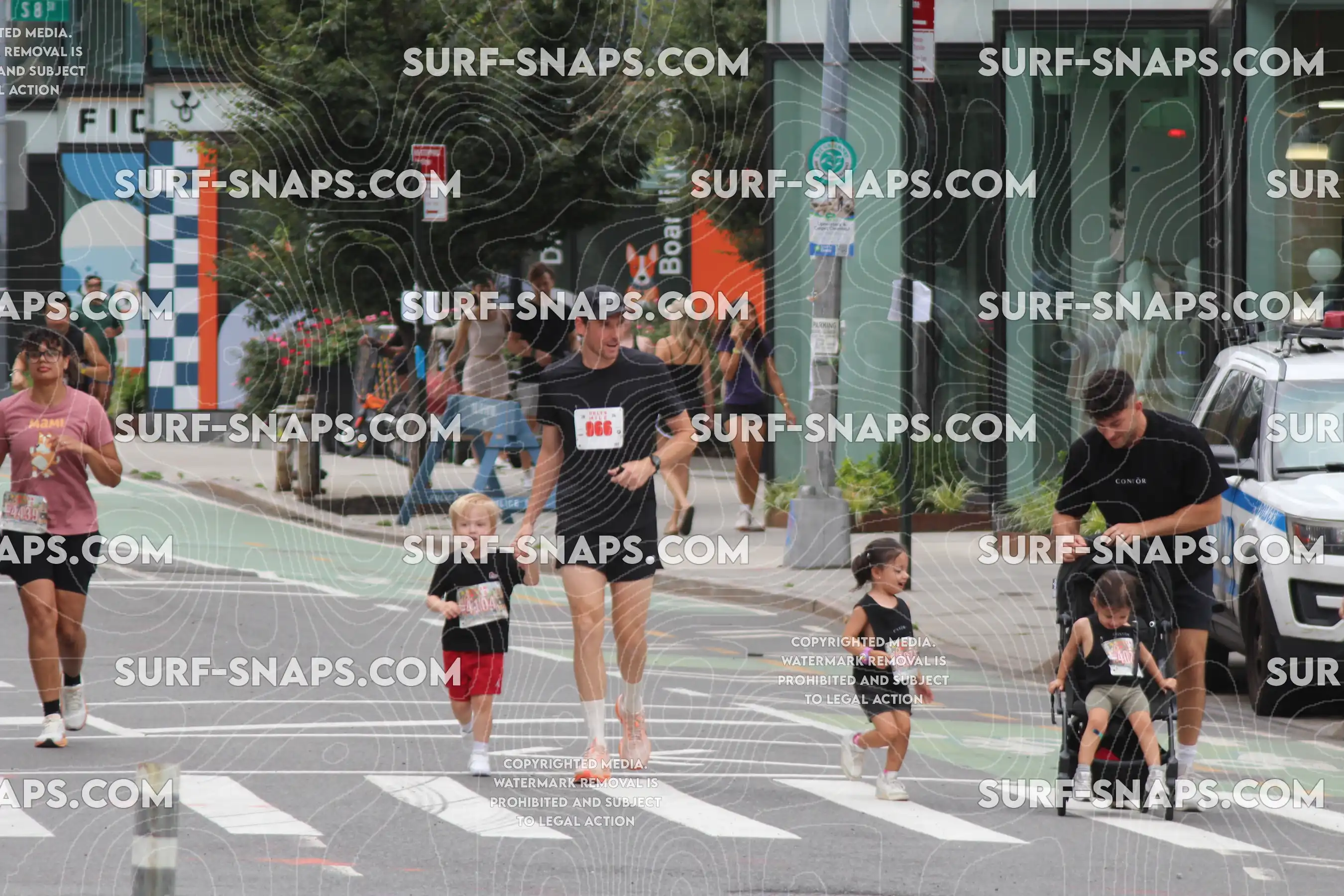BKLYN MILE photo 200